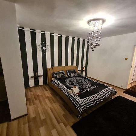 Apartament Cristina Deva Ngoại thất bức ảnh